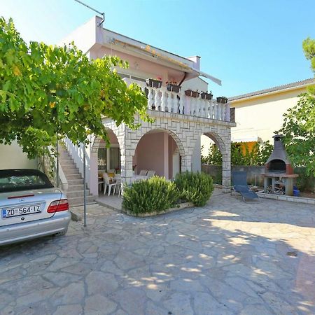 Villa Neyla Вир Екстериор снимка