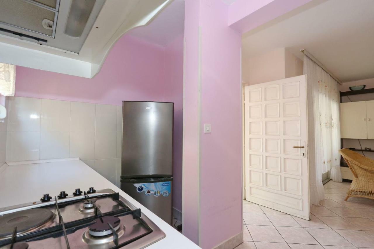 Villa Neyla Вир Екстериор снимка
